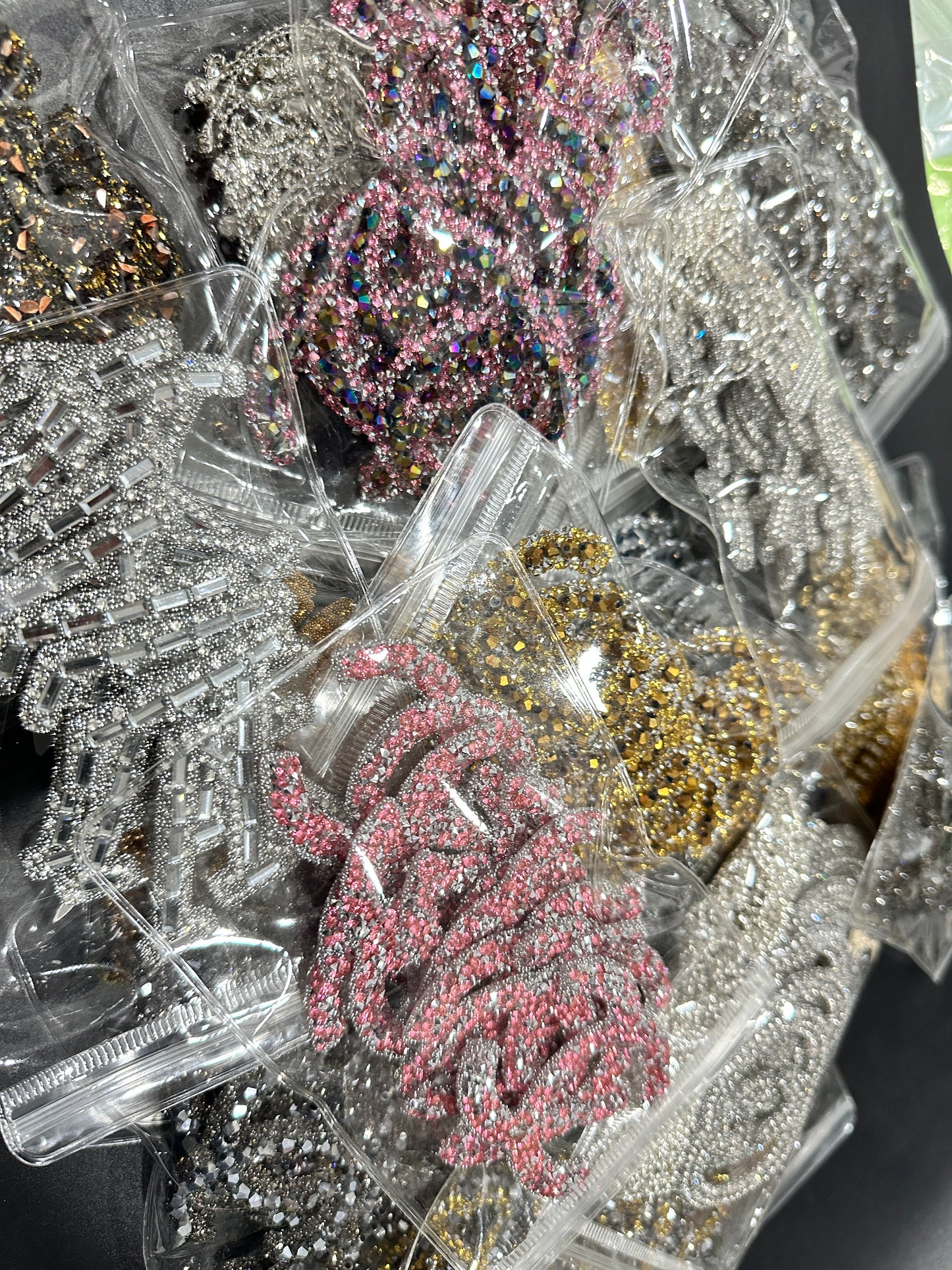 Couture Rhinestone Embellishment Patches(10 pieces per pack)J00958-Q