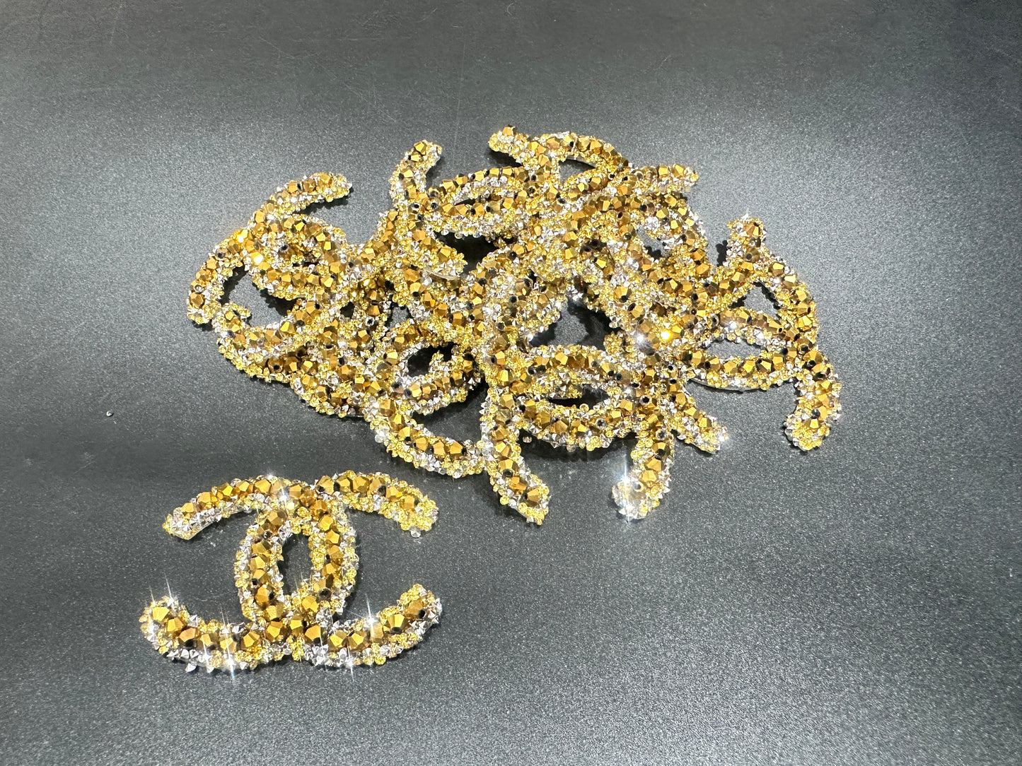 Couture Rhinestone Embellishment Patches(10 pieces per pack)J00957-Q
